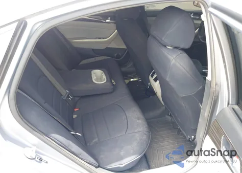 2015 Hyundai Sonata Limited z USA, uszkodzony, nr VIN 5NPE34AF0FH157756